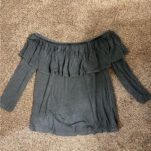 American Eagle Off-the-shoulder top